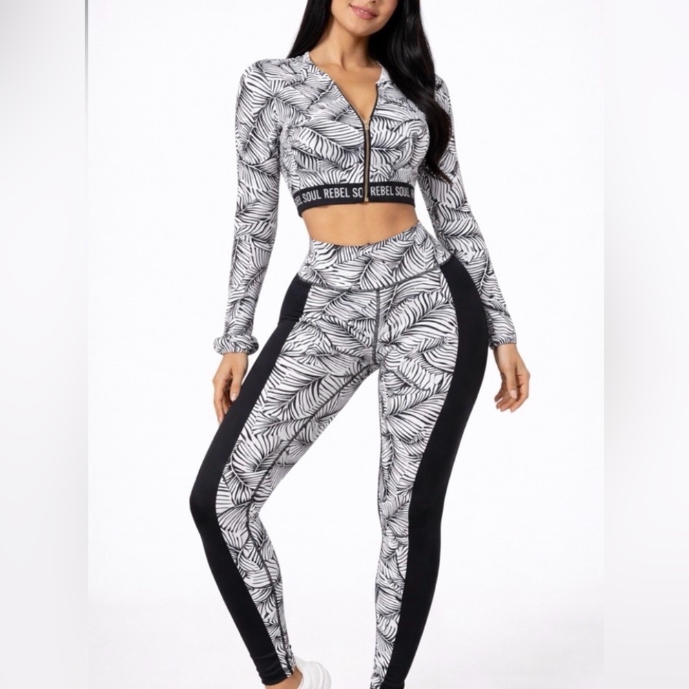 JESFER Women’s Size S Leaf Print Activewear Set Crop Jacket & Leggings NWT(A238)